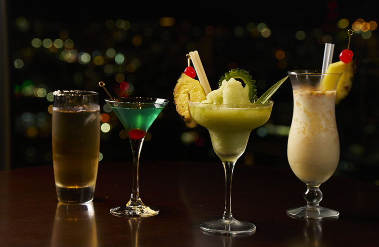 ～特別なひとときを～ホテルラウンジのカクテルコレクション